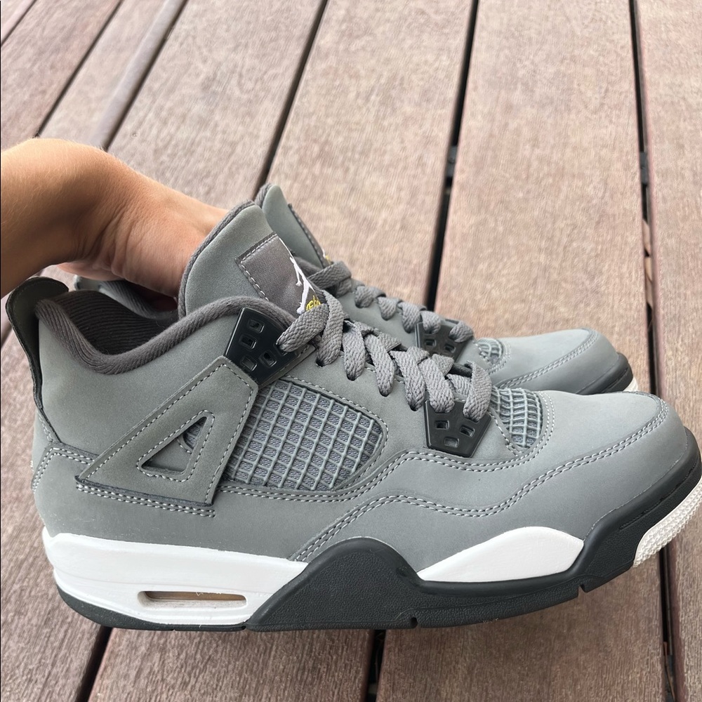 Air Jordan 4 Retro Cool Grey